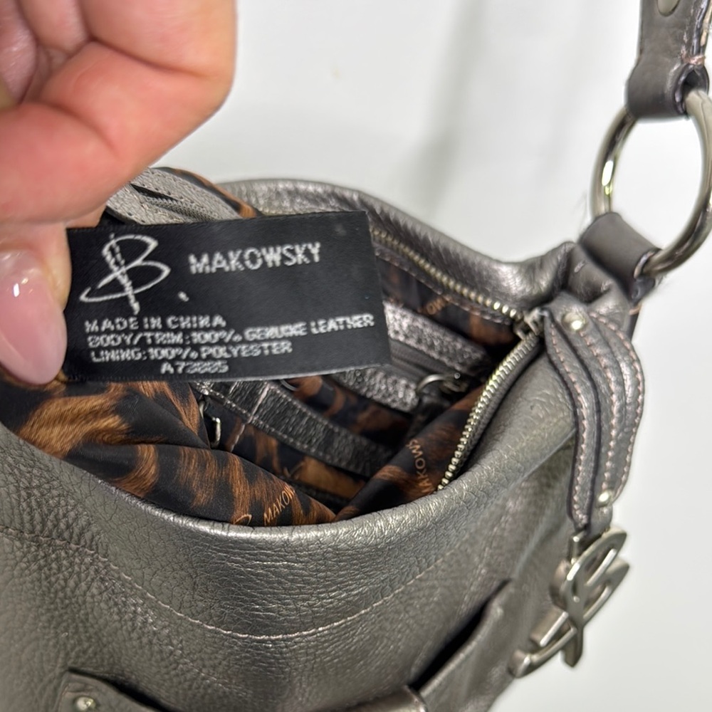 B. Makowsky Silver Crossbody Bag with Adjustable Strap - Picture 15 of 16